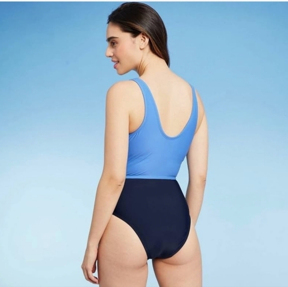 Kona Sol Blue Color Block Crisscross, Fully lined, one piece swimsuit - M nwot - Picture 2 of 6